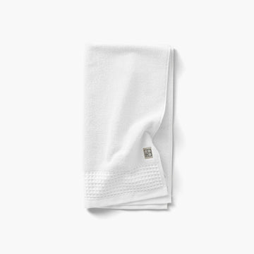 Source White Organic Cotton Bath Towel - Carré Blanc Canada